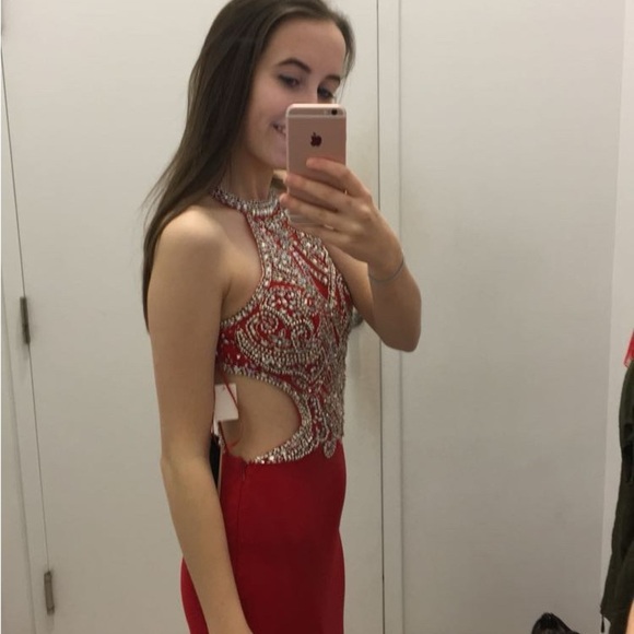 Silver and Red Sleeveless Halter Bodycon Gown for Prom - Picture 4 of 4